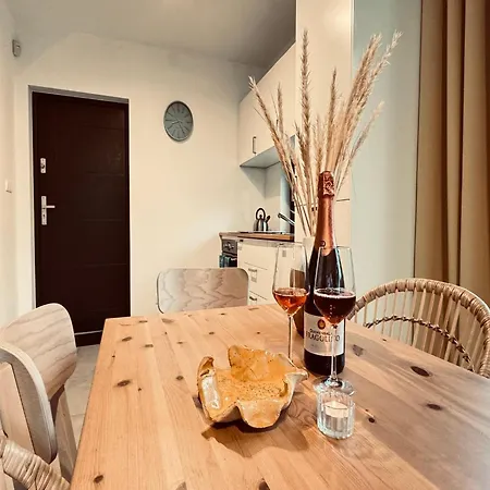 Dom wakacyjny Home, Sea, Jacuzzi, For 6 People Rozewie