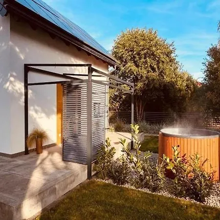 Home, Sea, Jacuzzi, For 6 People Prázdninový dům Rozewie