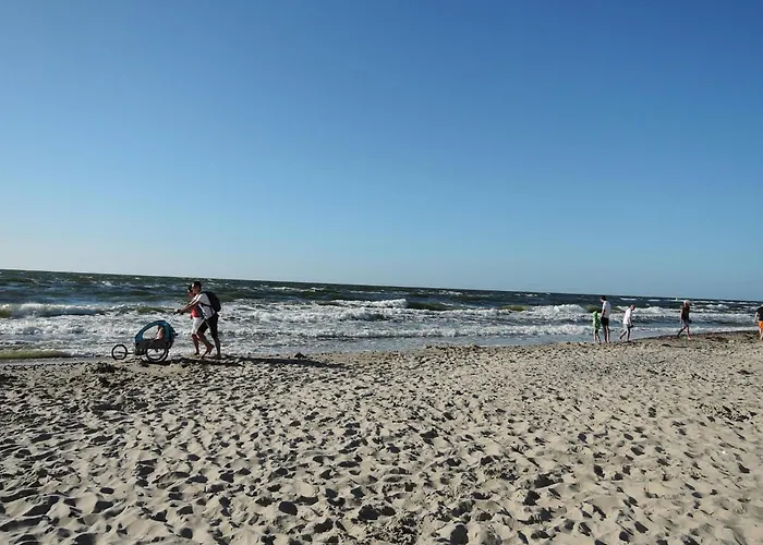 Dom wakacyjny Home, Sea, Jacuzzi, For 6 People